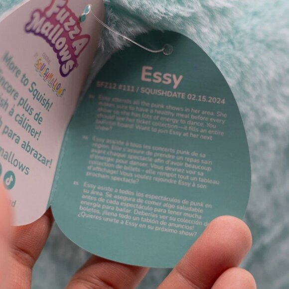 12” ULTRA RARE Essy the Eel Fuzzamallows Squishmallows BNWT KellyToy Jazzwares - Picture 5 of 5